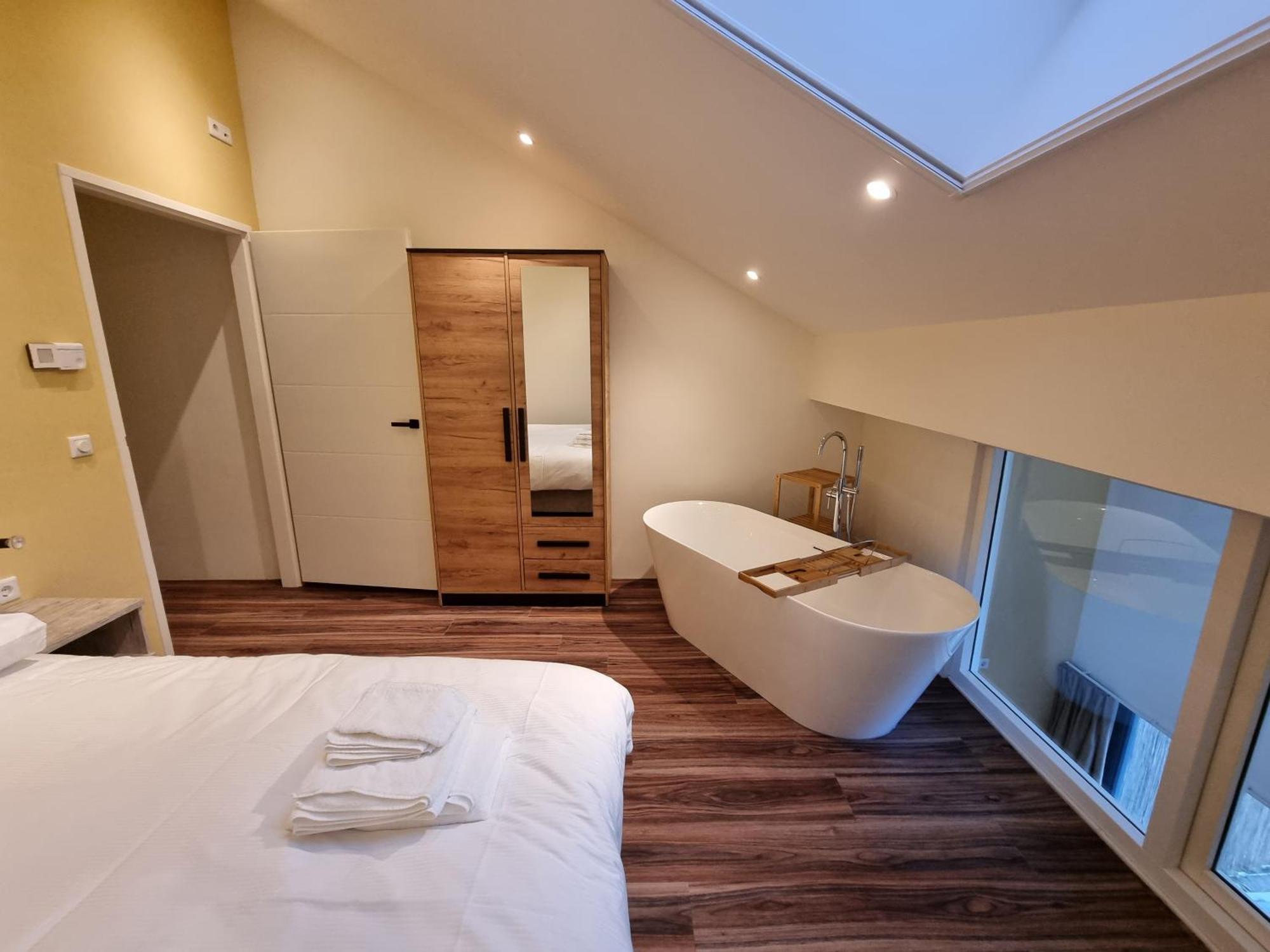 Dw Castricum Hotel Exterior foto